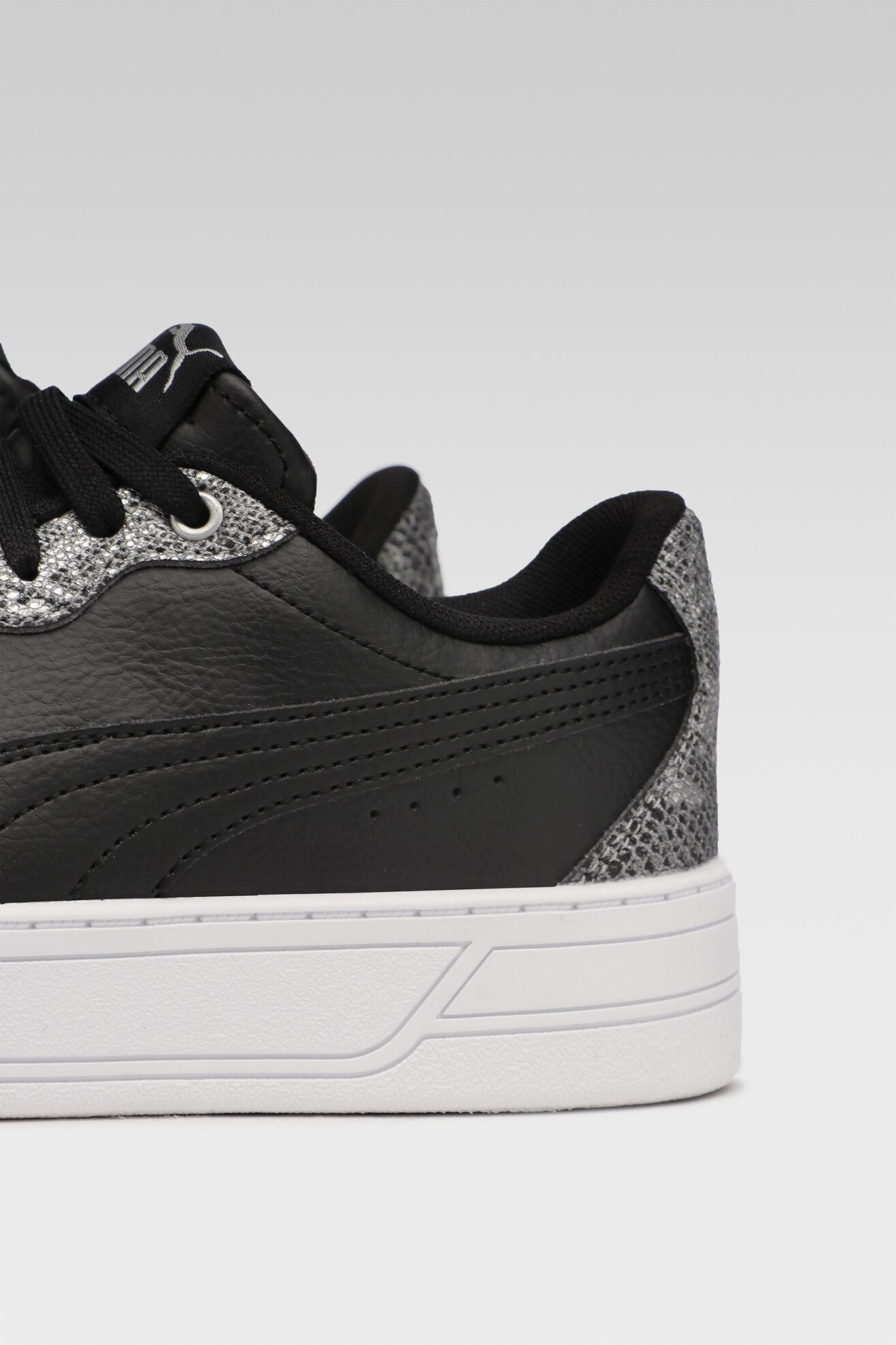 Obuwie sportowe Puma SKYE UNTAMED 36888201 Czarny
