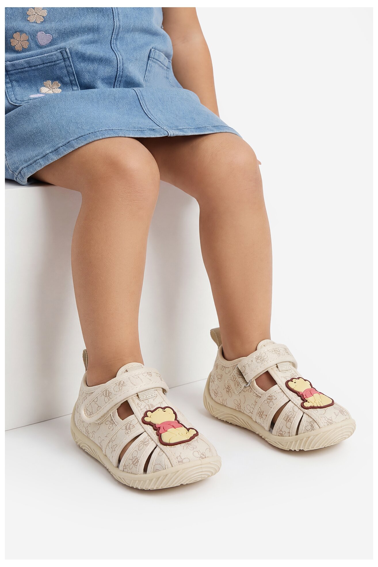 Капці Winnie The Pooh CEO-CM-AW26-325WTP ТЕМНО-БЕЖЕВИЙ