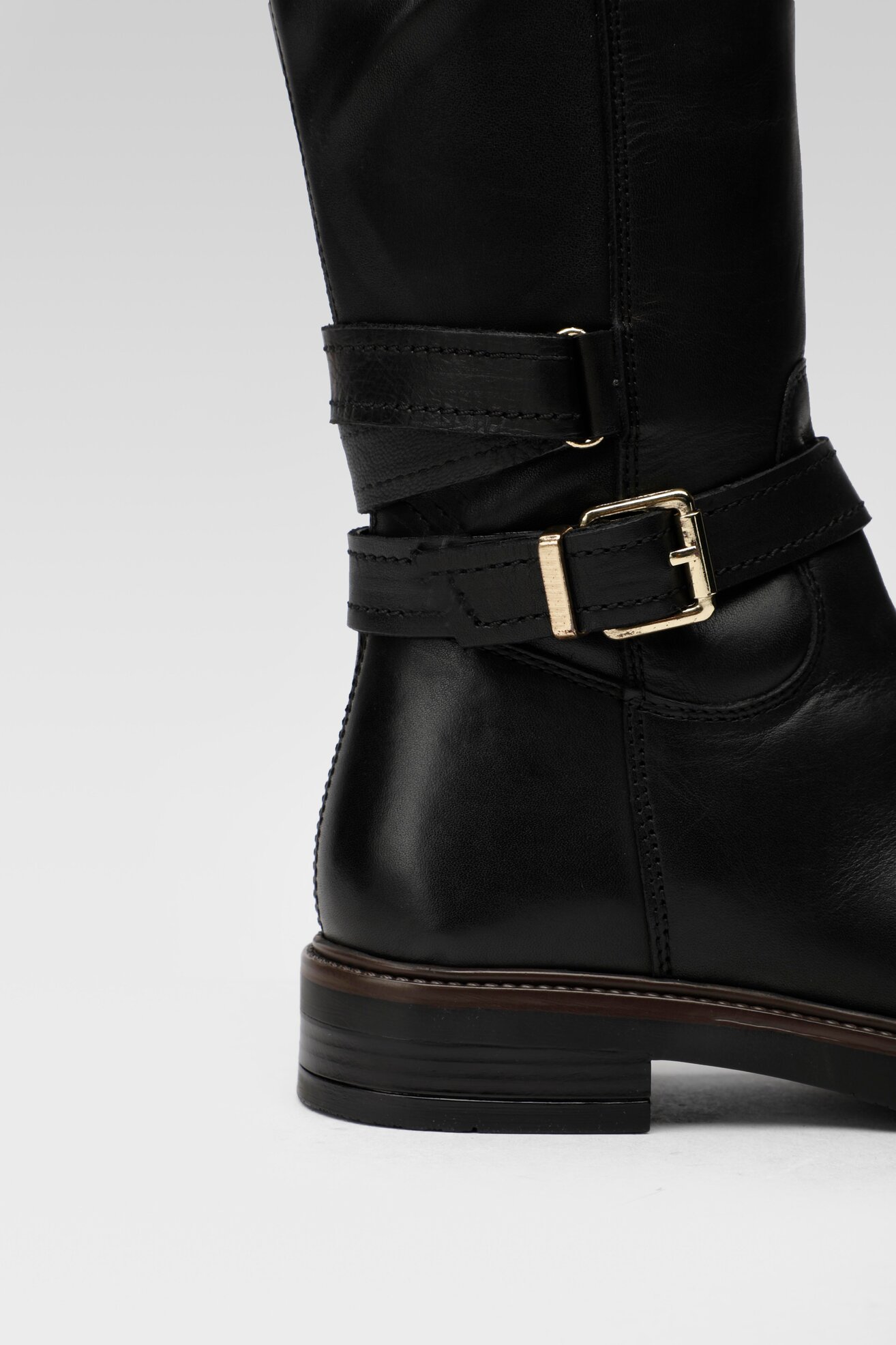 Csizma Sergio Bardi WI16-A1013-05SB FEKETE