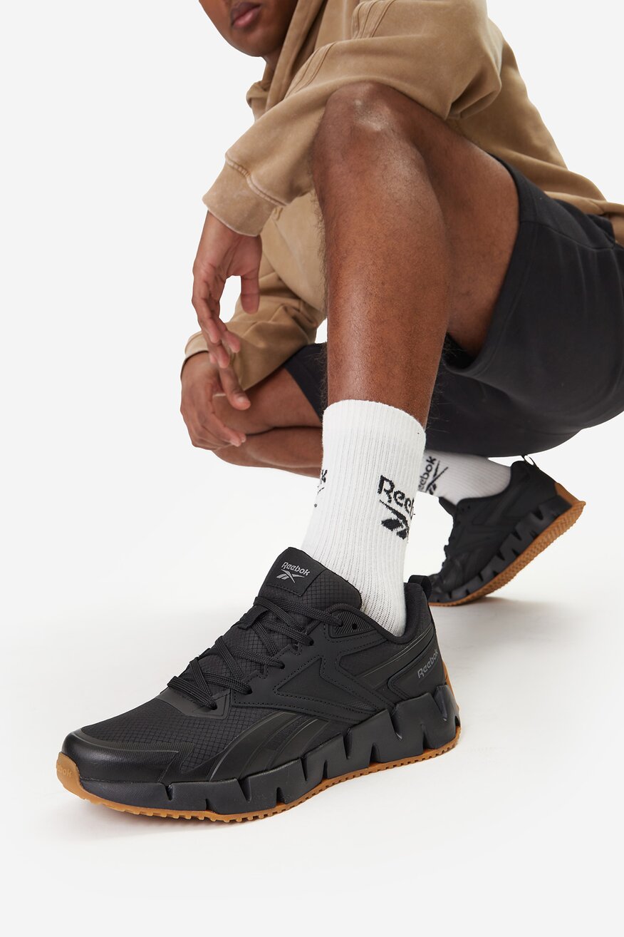 
                        Obuwie sportowe Reebok CEO-ZIG VECTOR AR30153MBBT Czarny - 5906751494998