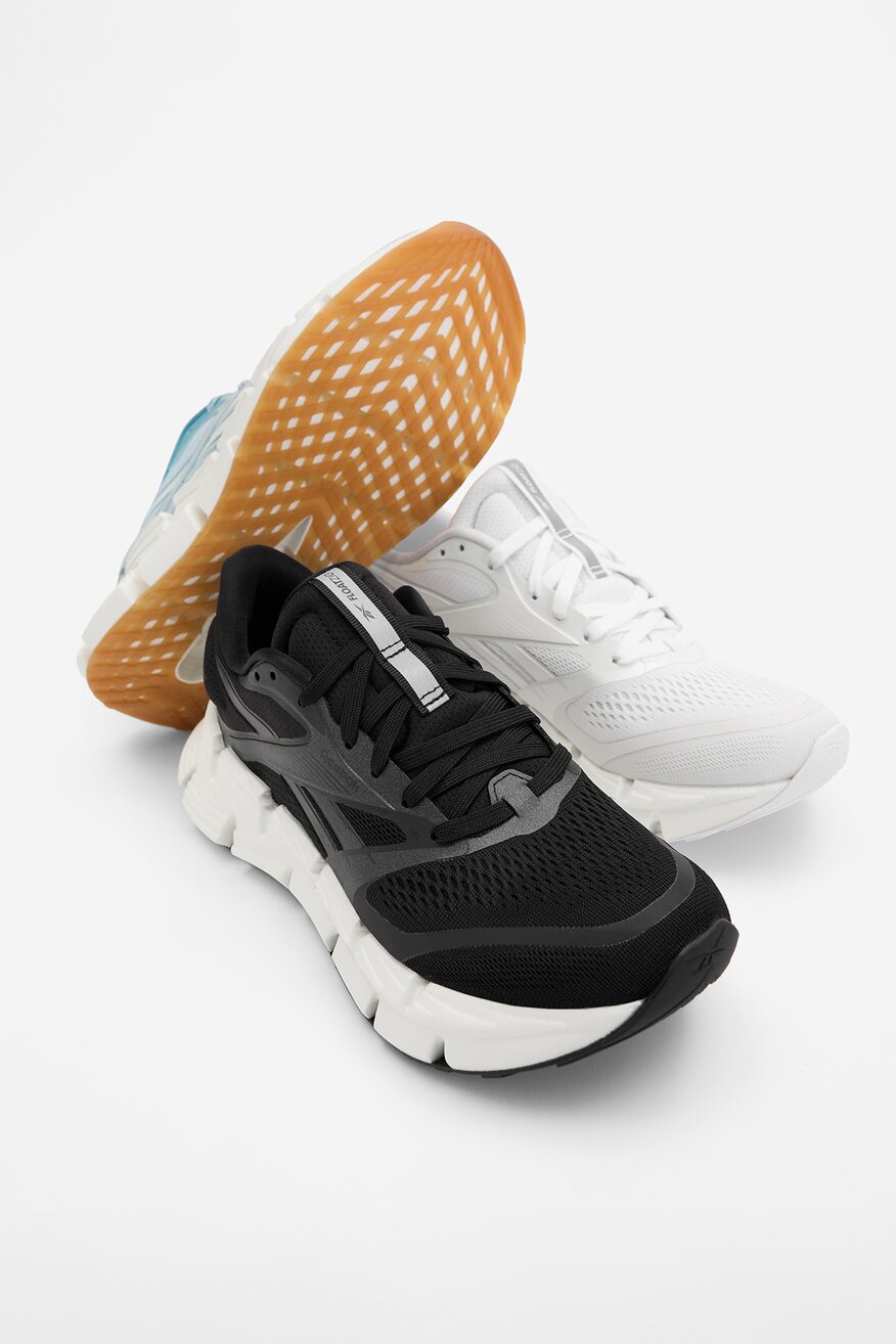 
                Спортни обувки Reebok СИН - 5906751502631