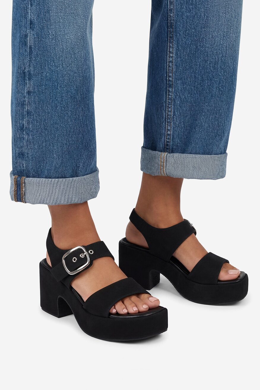 
                Sandale DeeZee CRNA - 5906751914397