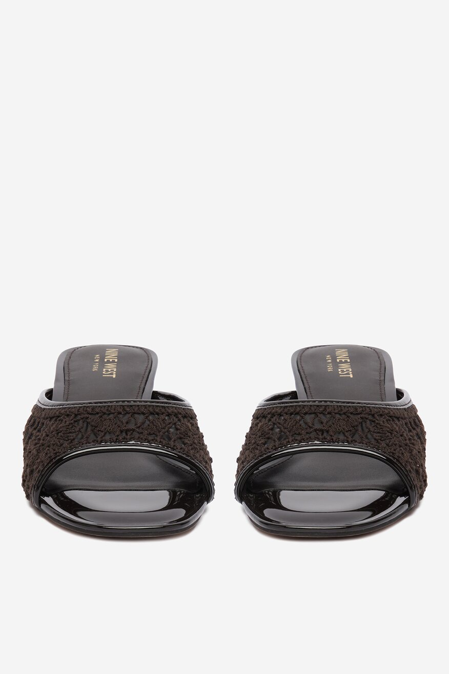 
                NINE WEST - Klapki - 5907964034865