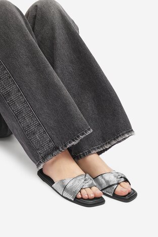 Papuče Jenny R25SS01646 CRNA