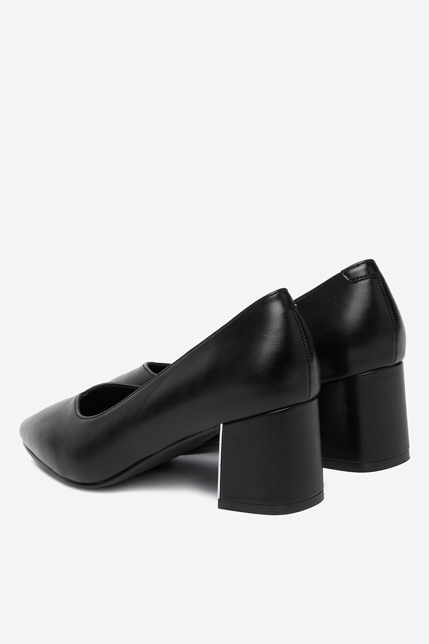 
                Cipele na štiklu Lasocki CRNA - 5906751656822