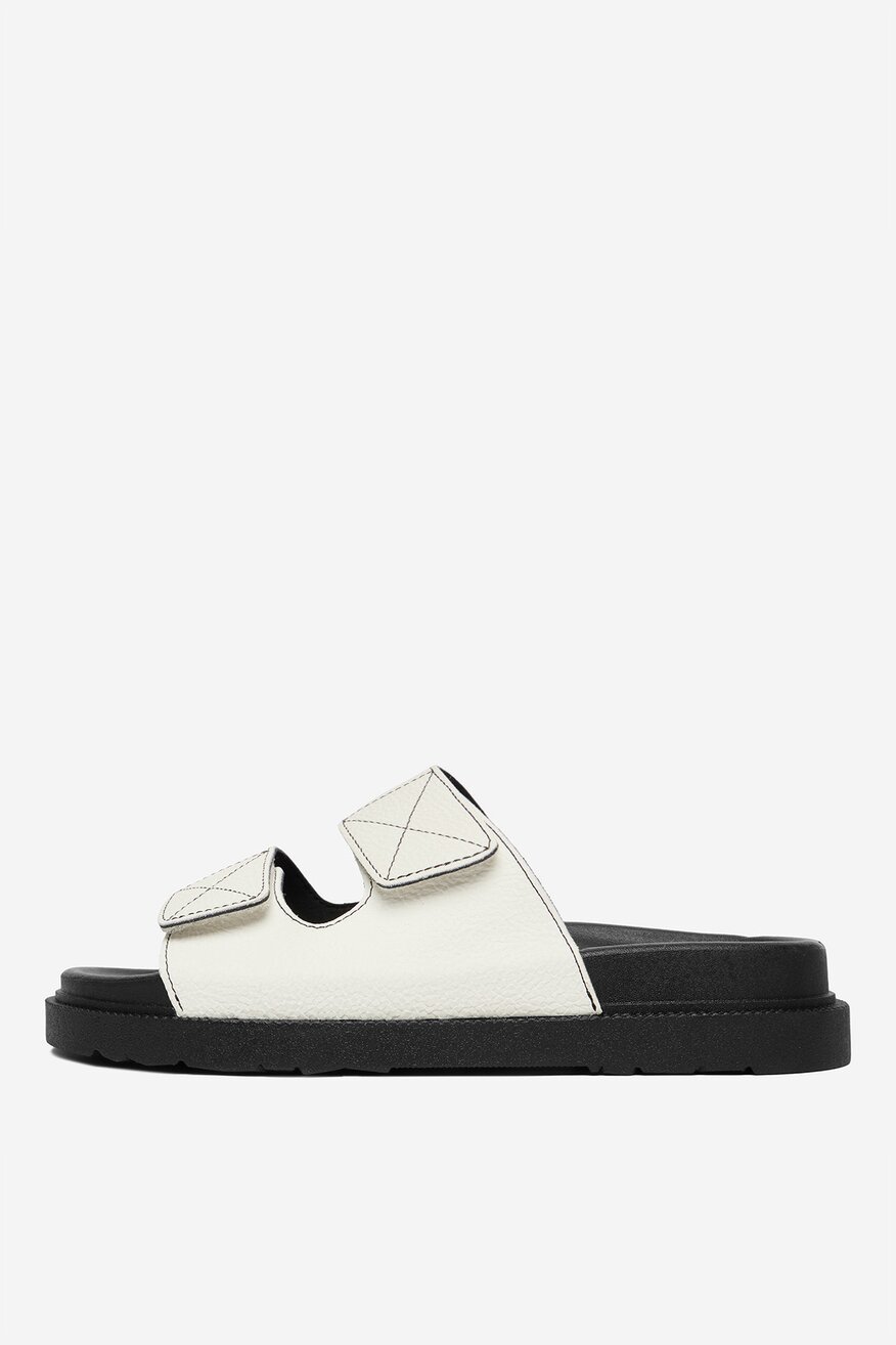 
                Джапанки Jenny БЯЛ - 5906751899441