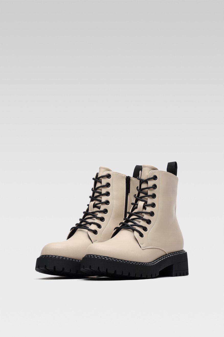 
                Боти Jenny Fairy БЕЖОВ - 5903698796123