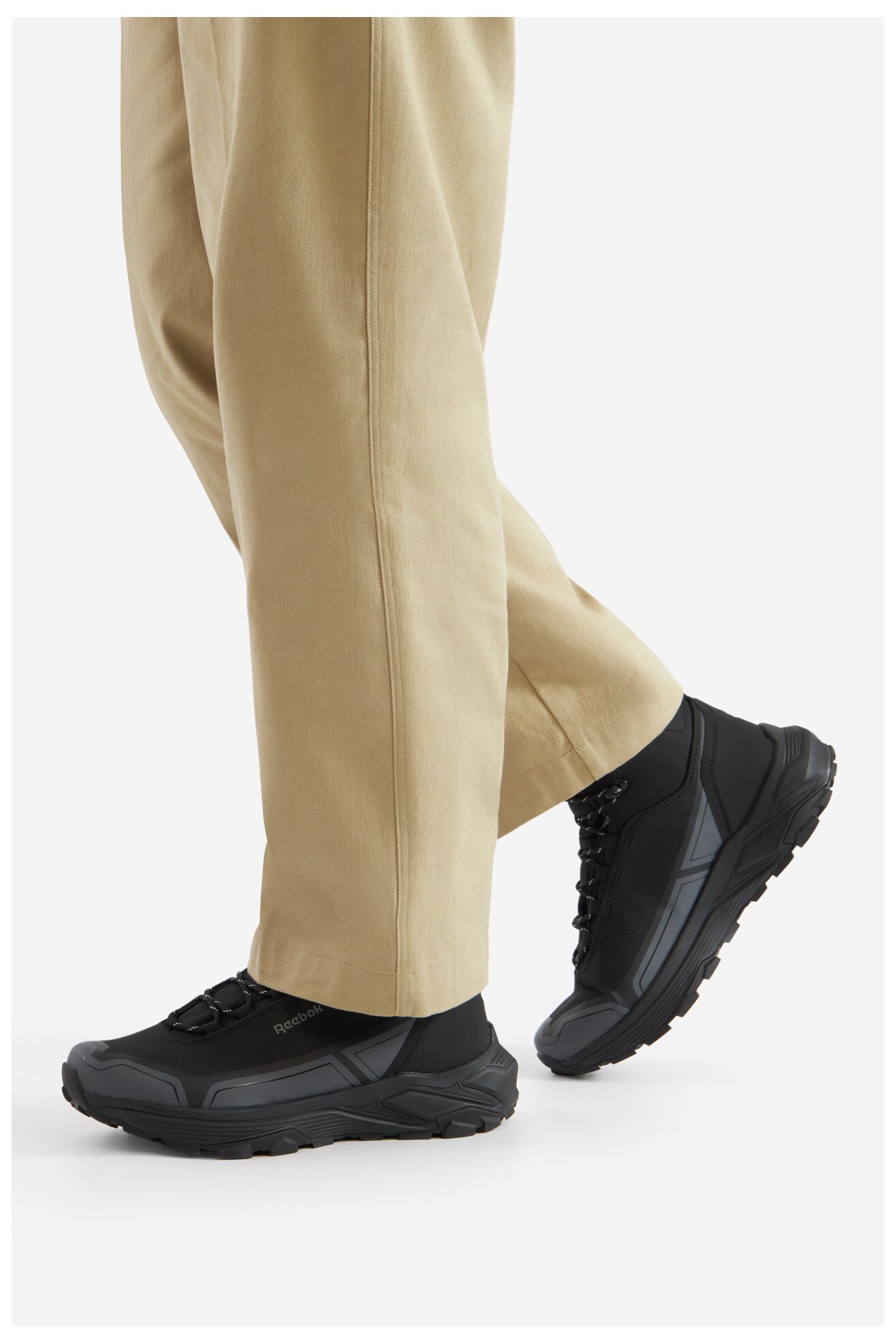 Csizma Reebok S24W131A-9 FEKETE