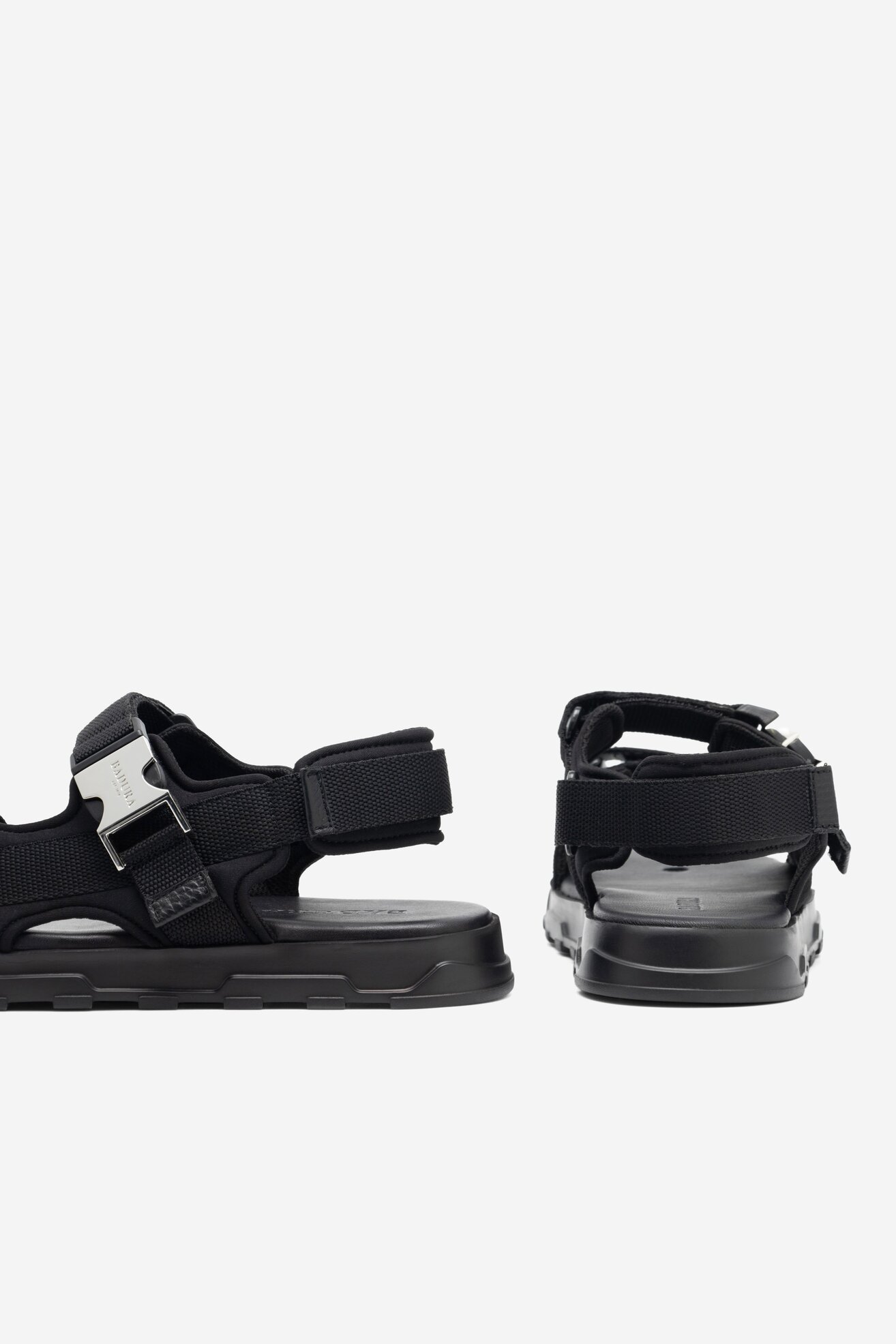 Szandál Badura MOTTU-01 MI08 FEKETE