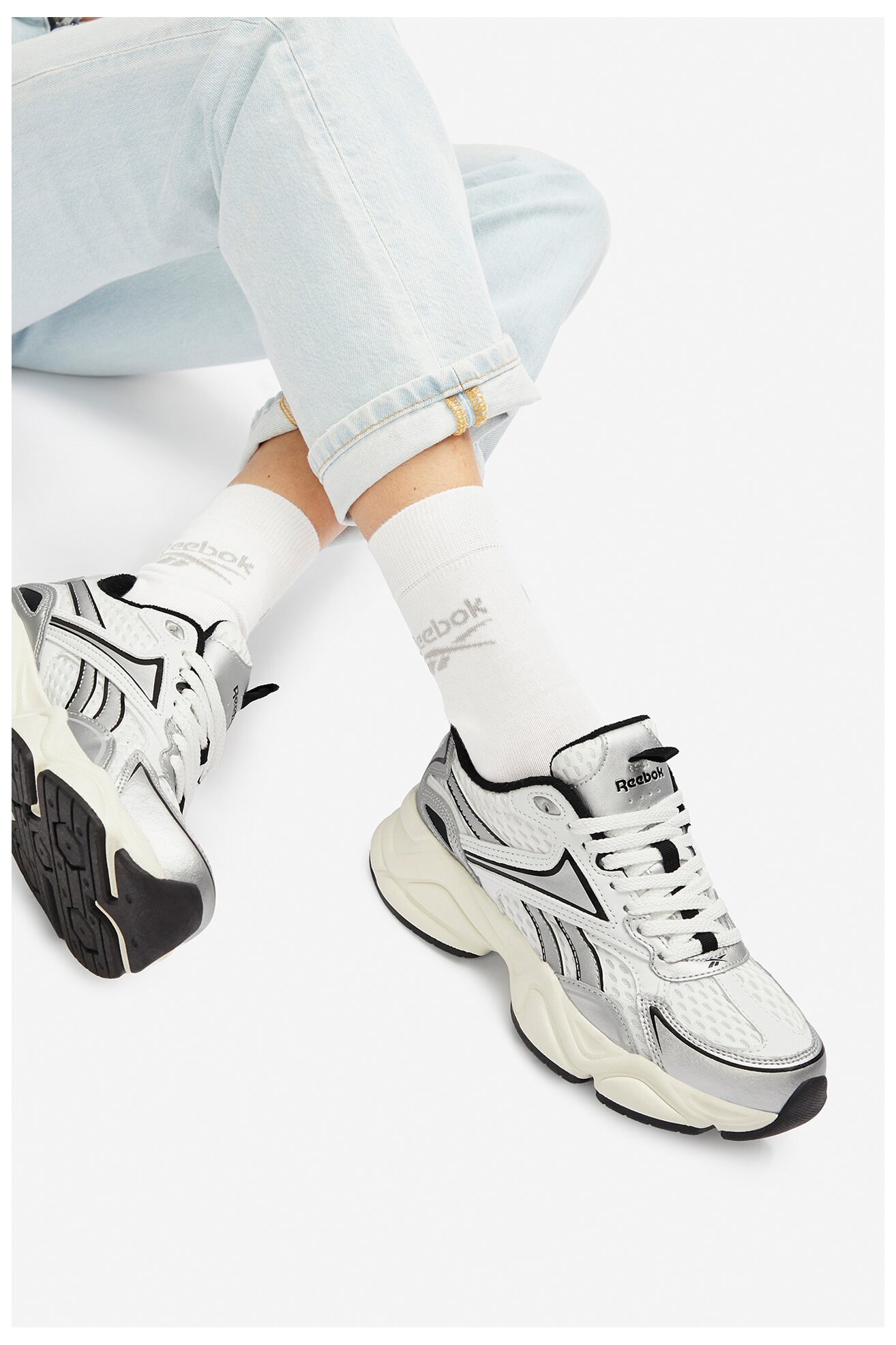 Încălțăminte sport Reebok CHARGE AR30246WWSC ALB