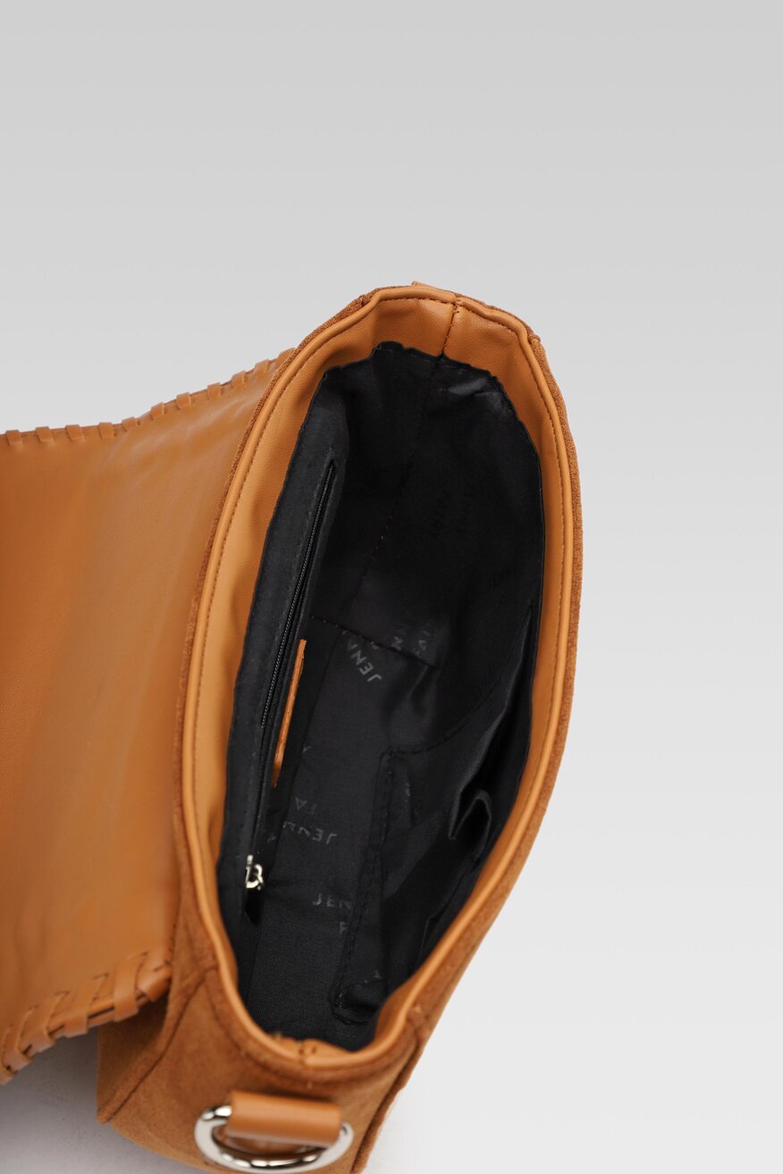 
                Дамска чанта Jenny Fairy КАМЕЛ - 5903698806556