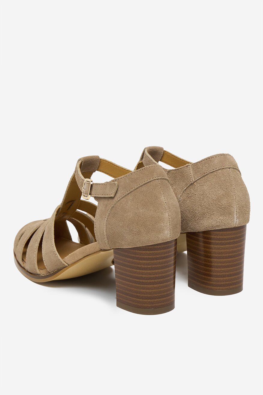 
                Сандалі Lasocki ТАУПЕ - 5906751873755