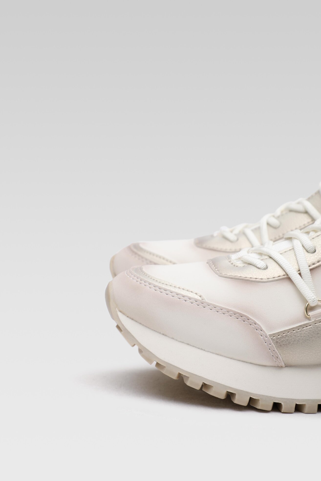 Sneakers Bugatti 432-A6L09-5550-5251 Beżowy