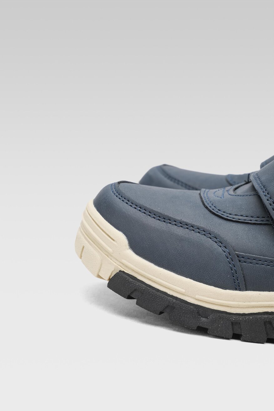 
                Action Boy - Trzewiki na rzepy - 5904862096186