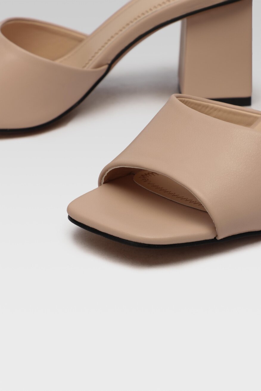 Jenny Fairy - Klapki na obcasie pastelowe - 5903698488783