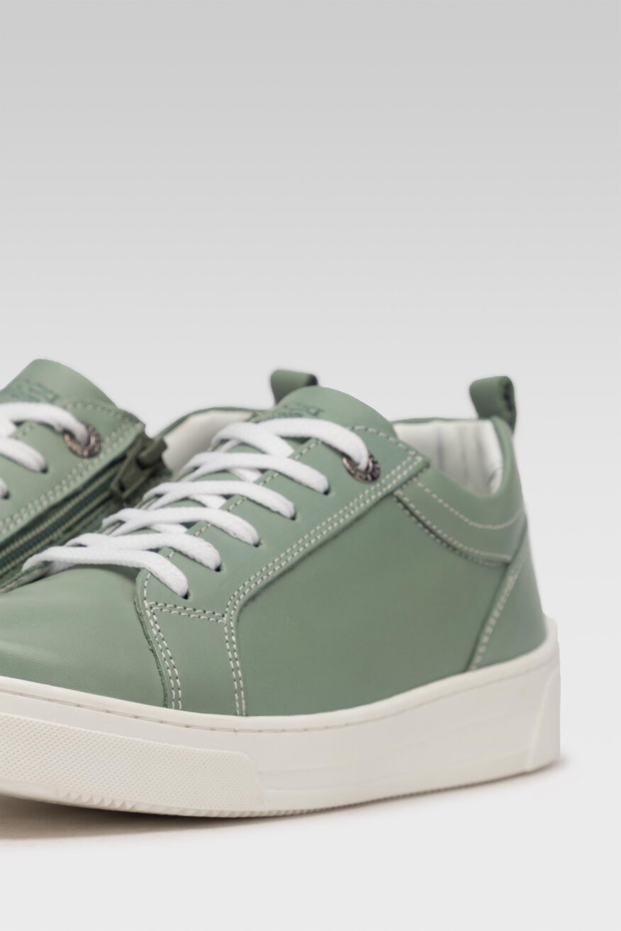 
                Lasocki Young - Skórzane sneakersy zielone - 5903698366661