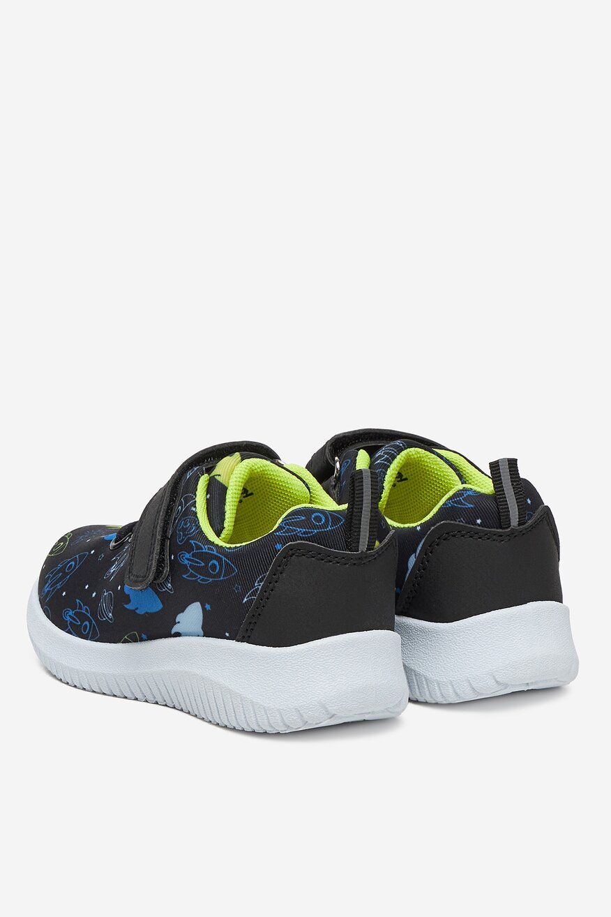 
                Action Boy - Sneakersy - 5906751068045