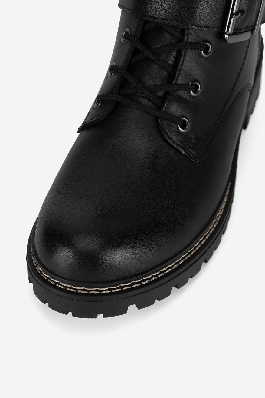 
                Csizma Remonte FEKETE - 2230068917721