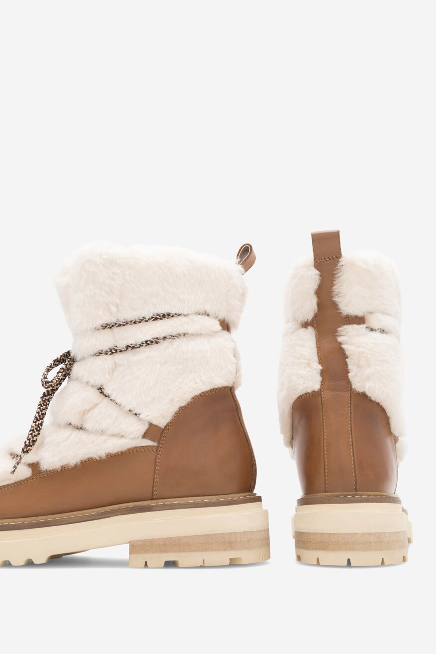 
                Боти Badura КАМЕЛ - 5905588101666