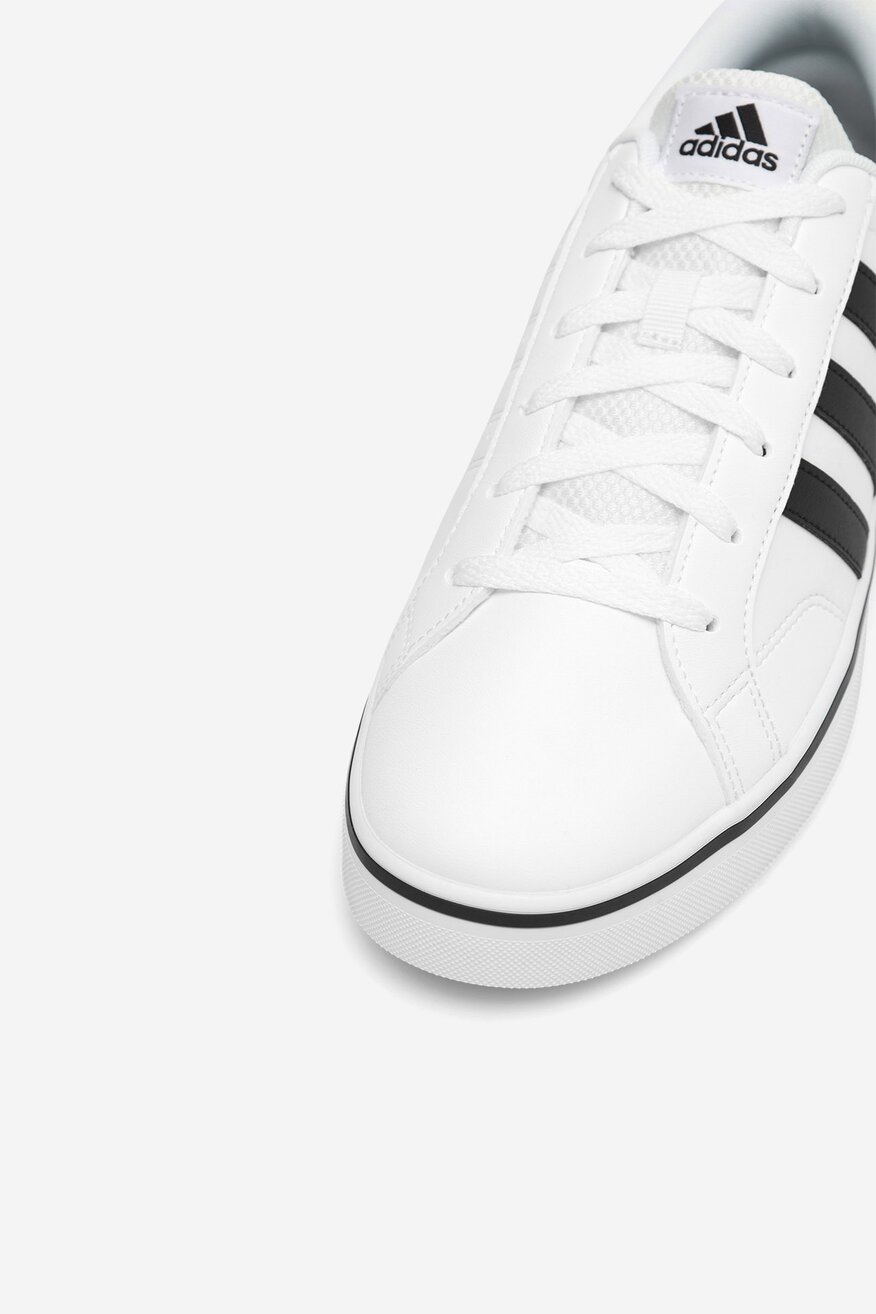 
                Sportcipő adidas FEHÉR - 5903419558313