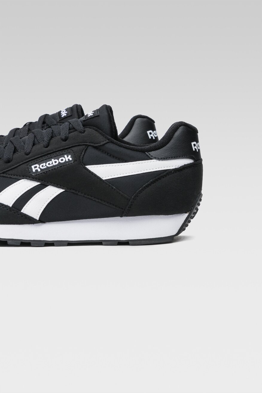 Спортни обувки Reebok ЧЕРЕН - 5904862424965