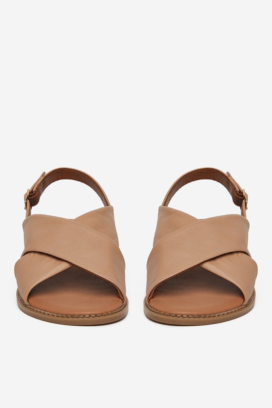 
                Сандали Lasocki ТЪМНОБЕЖОВ - 5906751733998