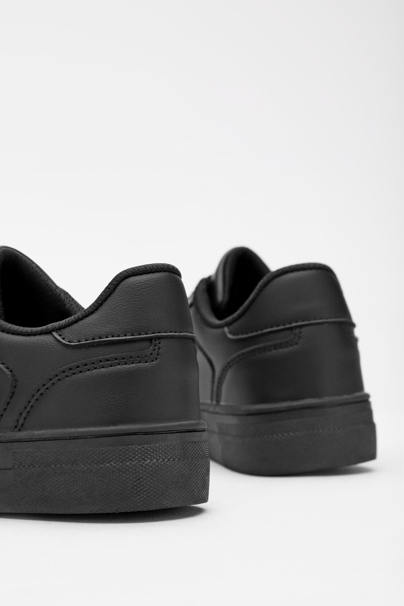 Obuwie sportowe Sprandi WP40-20189Y Czarny