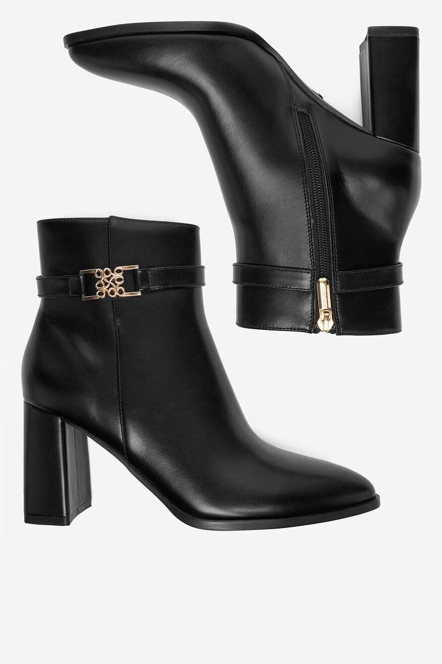 
                Ghete NINE WEST NEGRU - 5906751330531