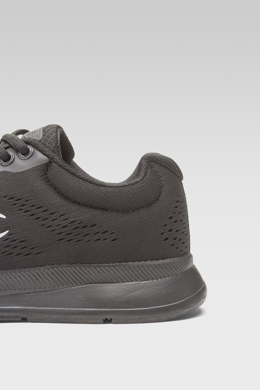 
                Кросівки спортивні Champion ЧОРНИЙ - 5904862429816