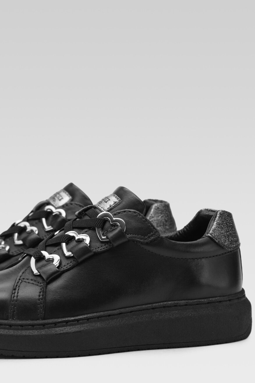 
                Lasocki Young - Skórzane półbuty z aplikacją - 5903698813349