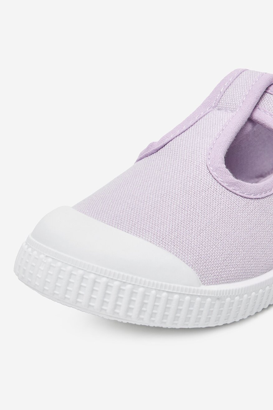 
                Чехли DeeZee ВИОЛЕТОВ - 5906751201022