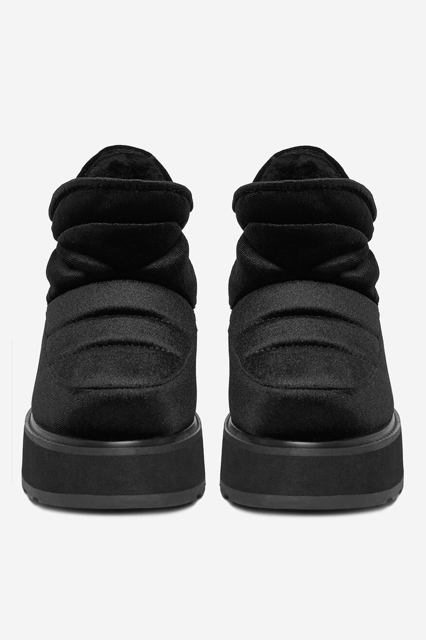 
                Боти Juicy Couture ЧЕРЕН - 5906751525425