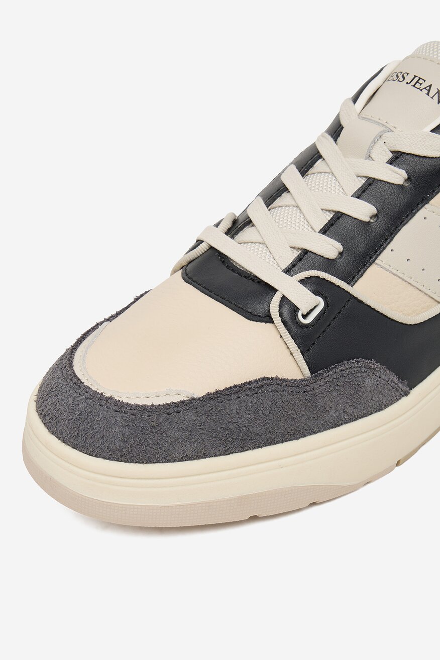 
                Кросівки GUESS JEANS ТЕМНО-СИНІЙ - 5906751955727