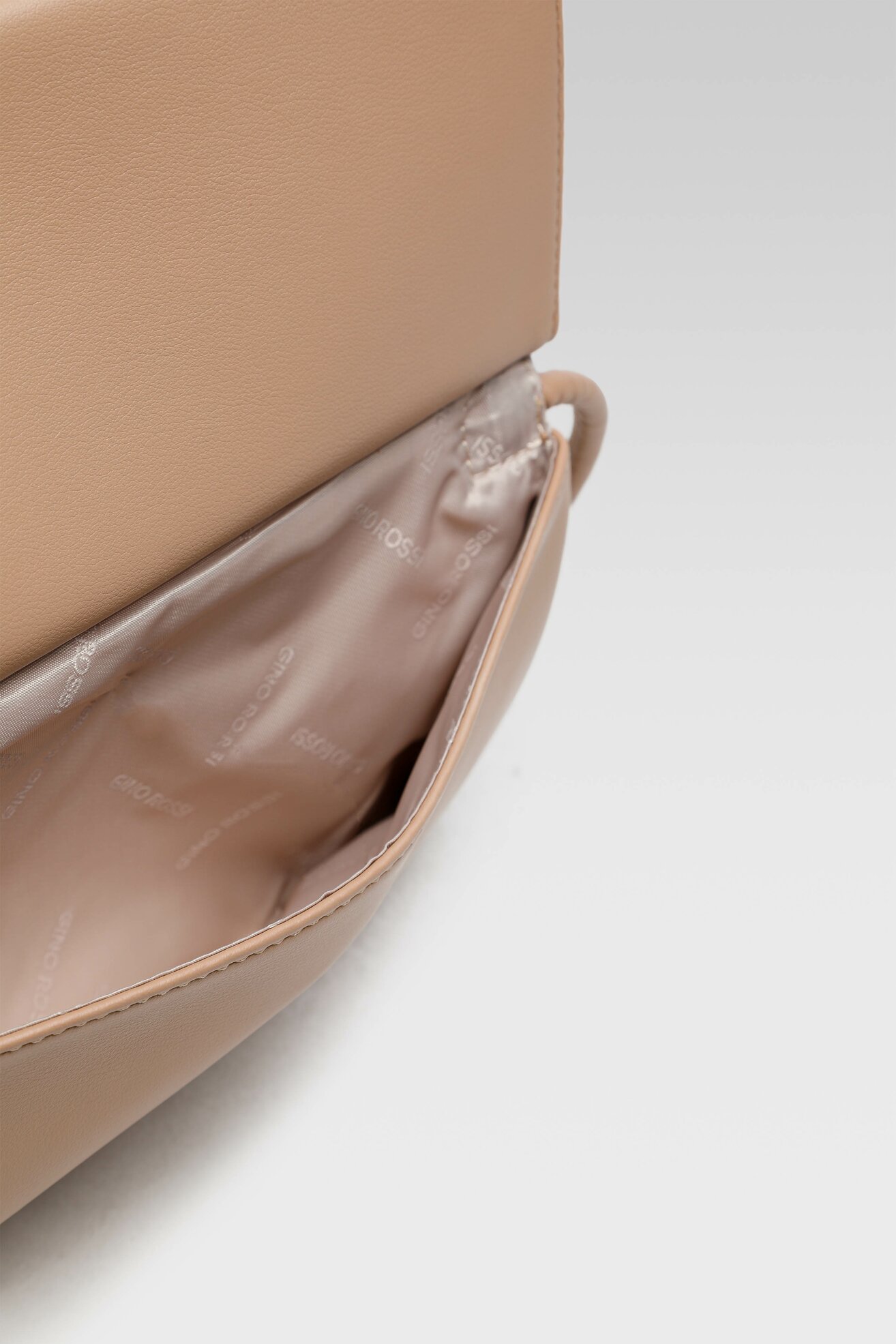 Torebka Gino Rossi CS6942 Beżowy