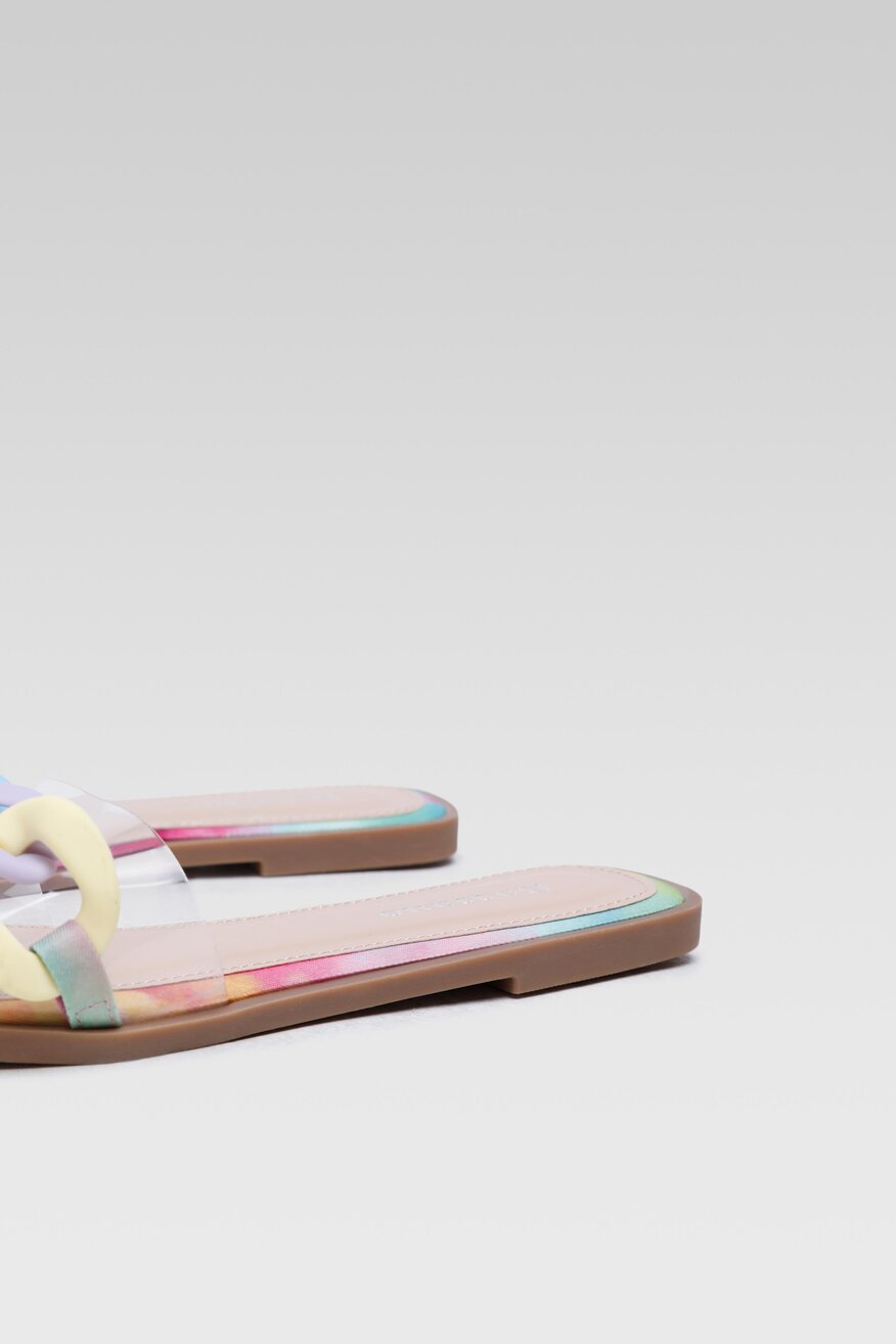 
                Bassano - Klapki z aplikacją kolorowe - 5904248696832