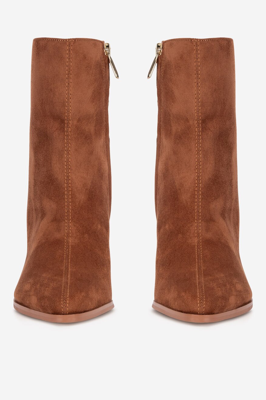 
                Боти NINE WEST КАМЕЛ - 5905588921202