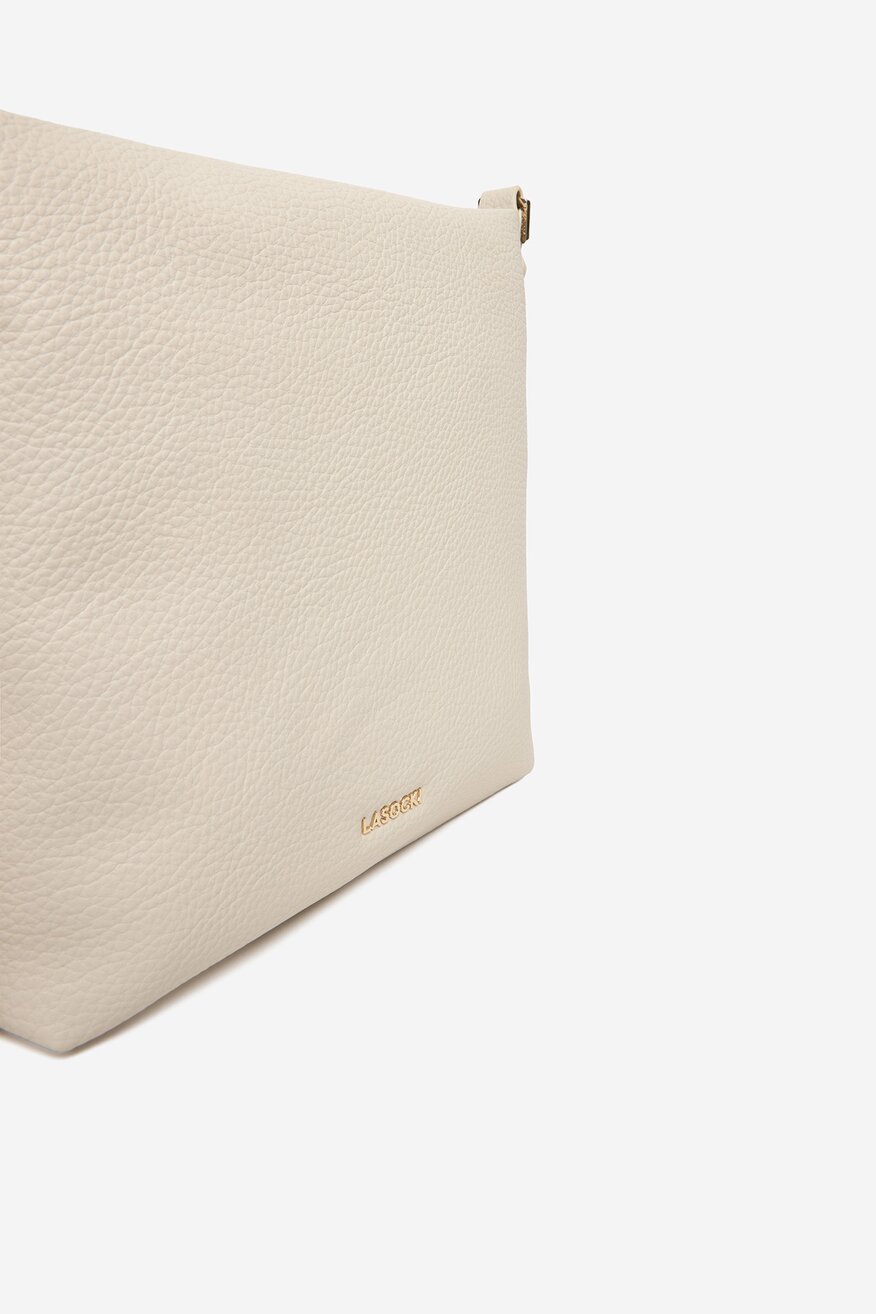 
                        Дамска чанта Lasocki CEO-LSK-K-031-06 СЛОНОВА КОСТ - 5906751522783