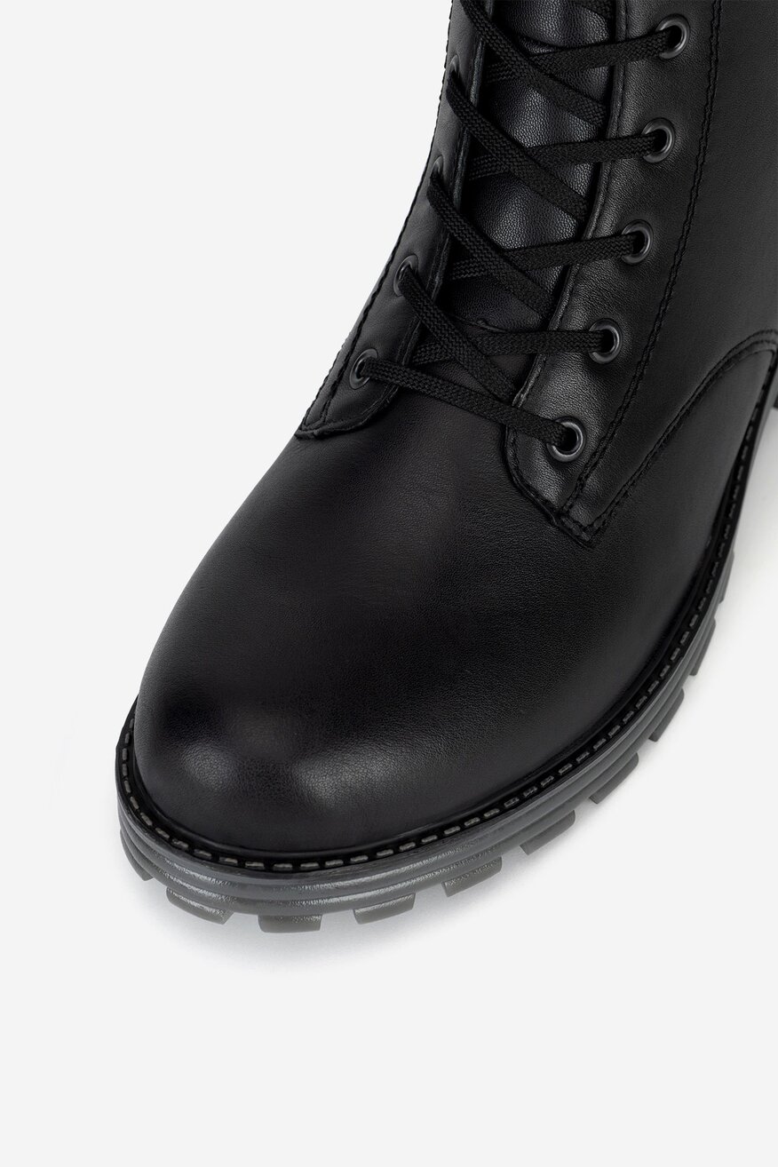 
                Csizma Remonte FEKETE - 2230068910777