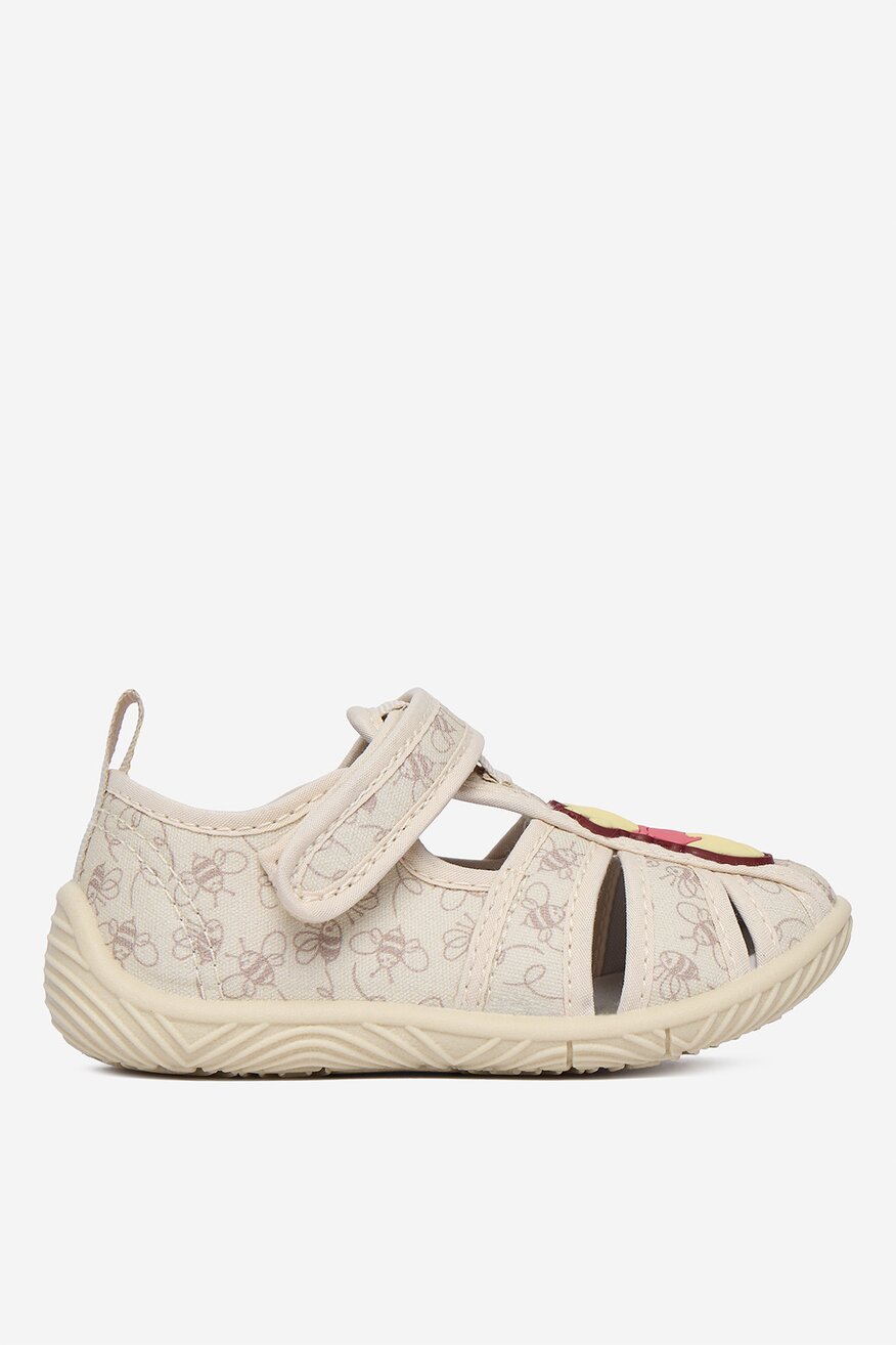 
                Winnie The Pooh - Kapcie - 5907964150206