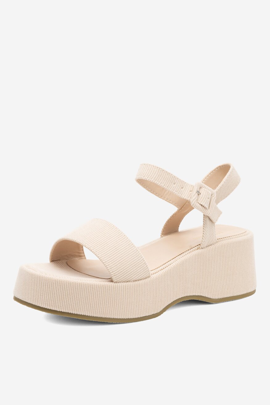 
                Сандали DeeZee БЕЖОВ - 5904862663081