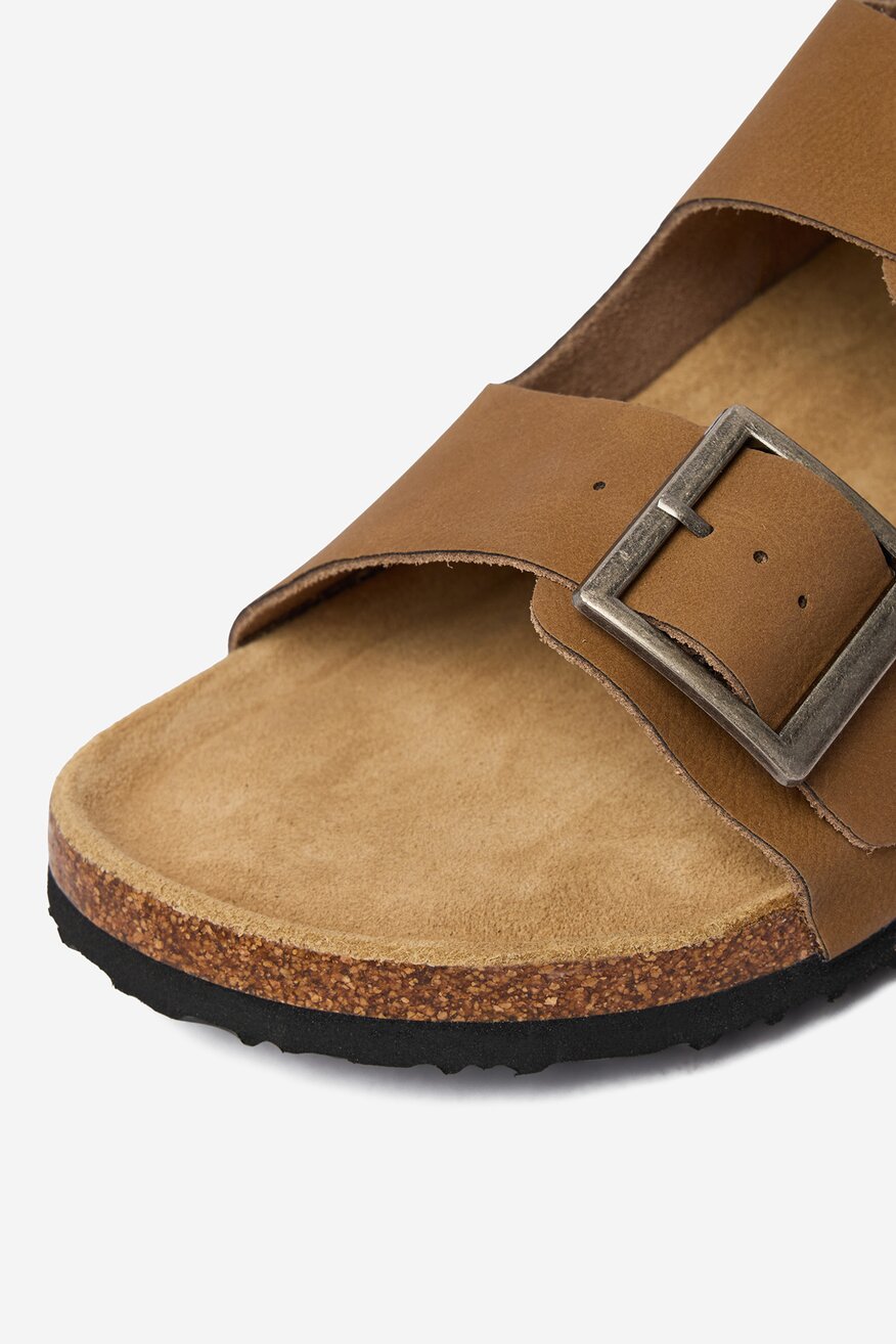 
                Сандалі Go Soft ВЕРБЛЮЖИЙ - 5907964100065