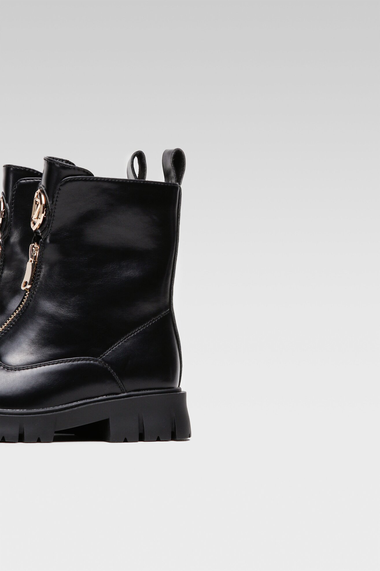 Ботуши DeeZee CS5907-05 ЧЕРЕН