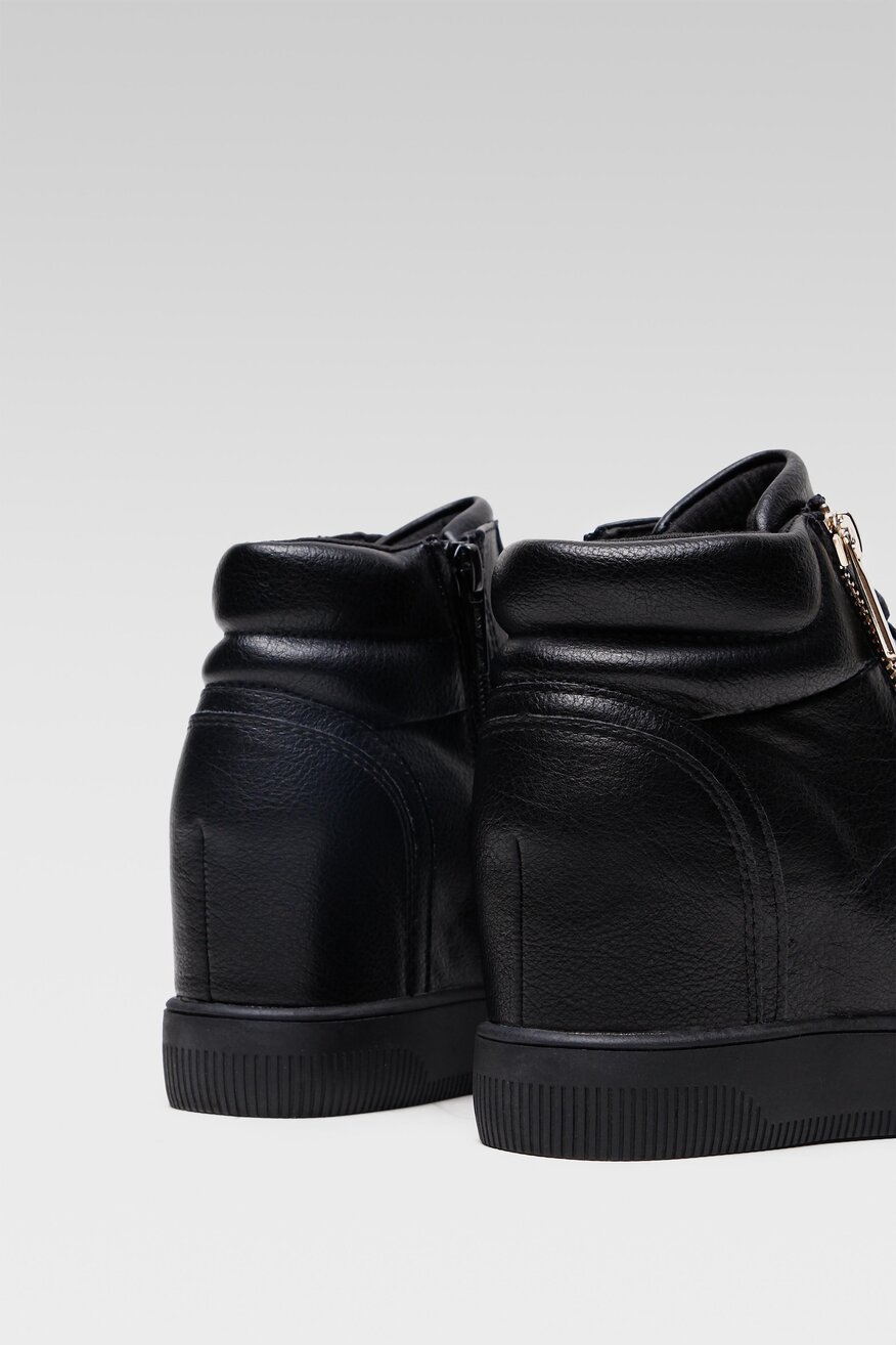 
                Jenny Fairy - Trzewiki na koturnie czarne - 5903698795669