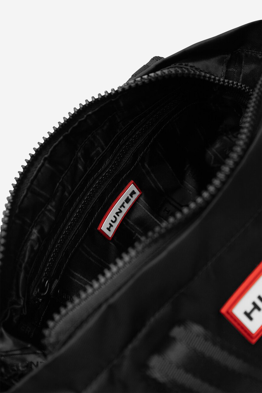 
                Geantă de mână HUNTER NEGRU - 5903419549960