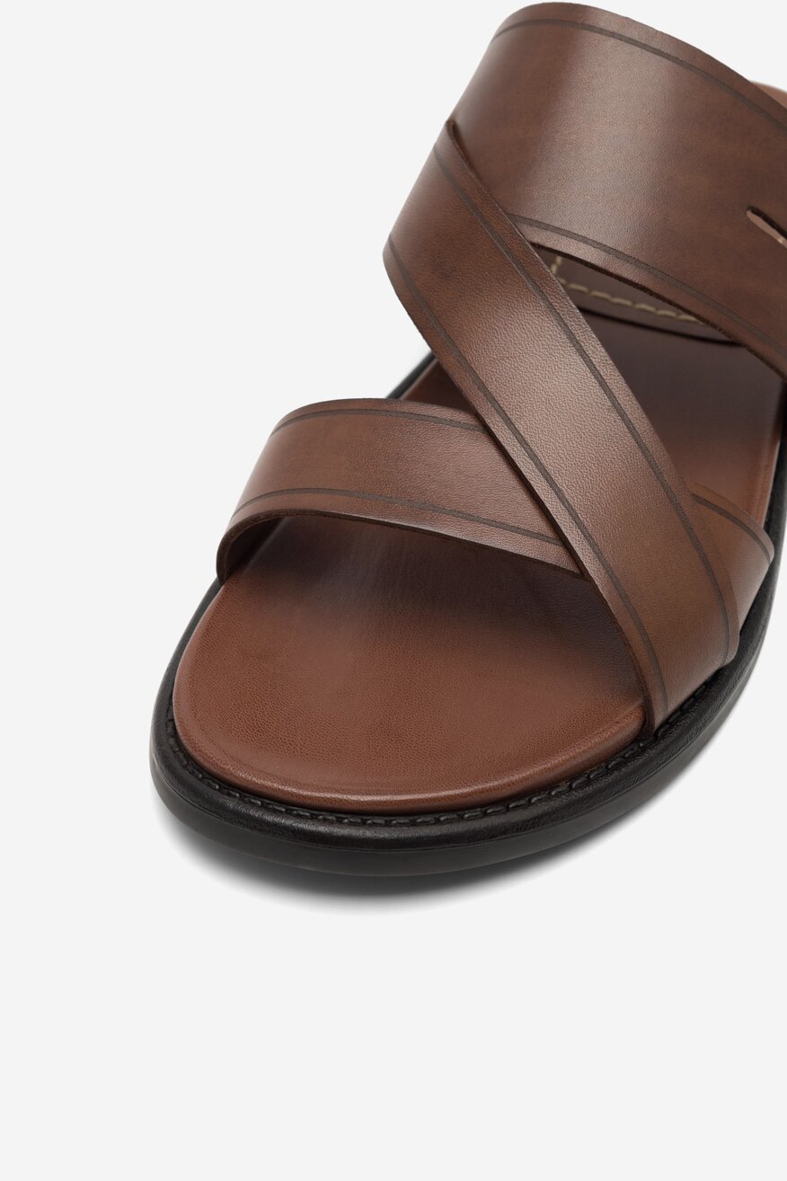 
                Gino Rossi - Klapki skórzane - 5904862863962