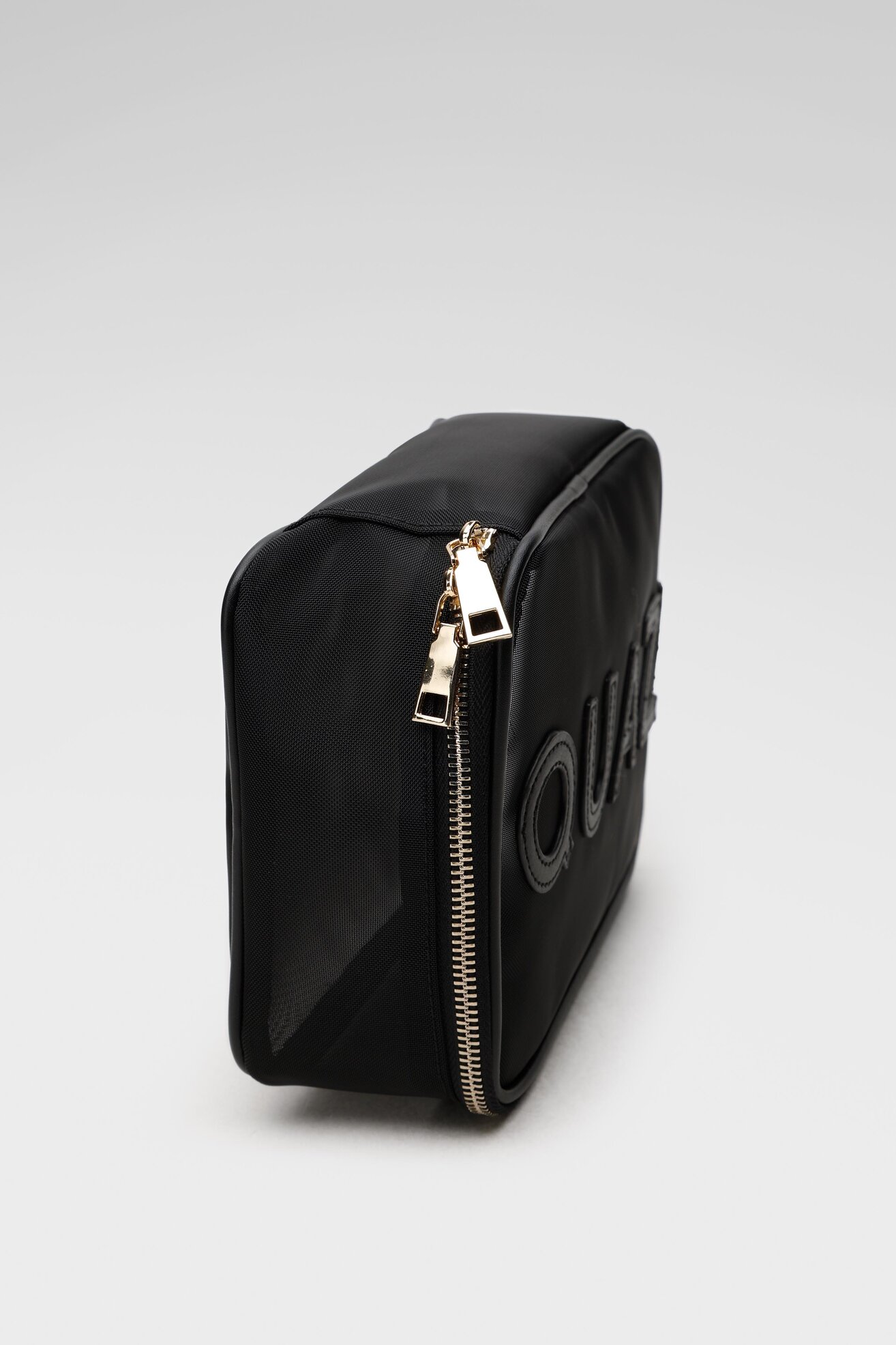 Kosmetyczka Quazi 5W1-019-SS22 Czarny