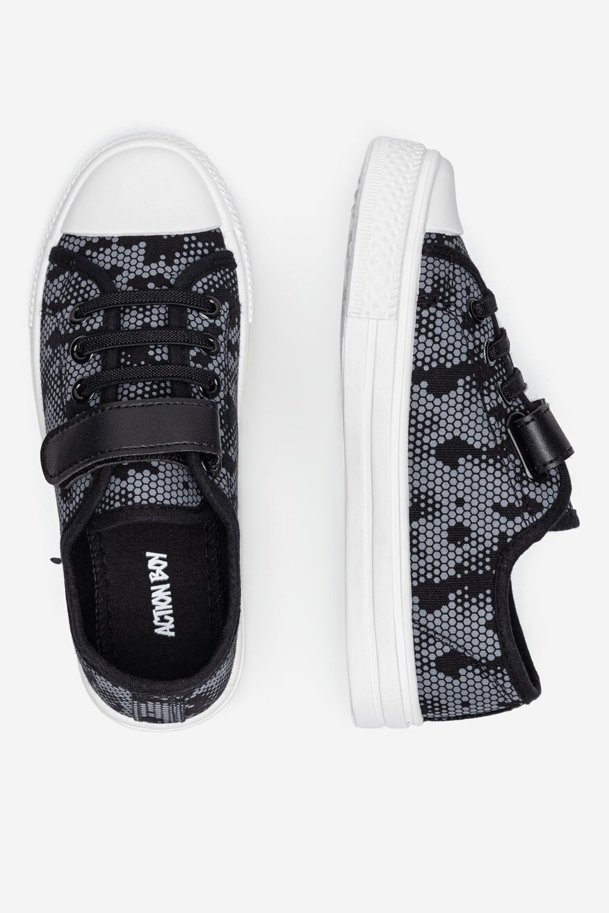 
                Papuče Action Boy CRNA - 5905588808732