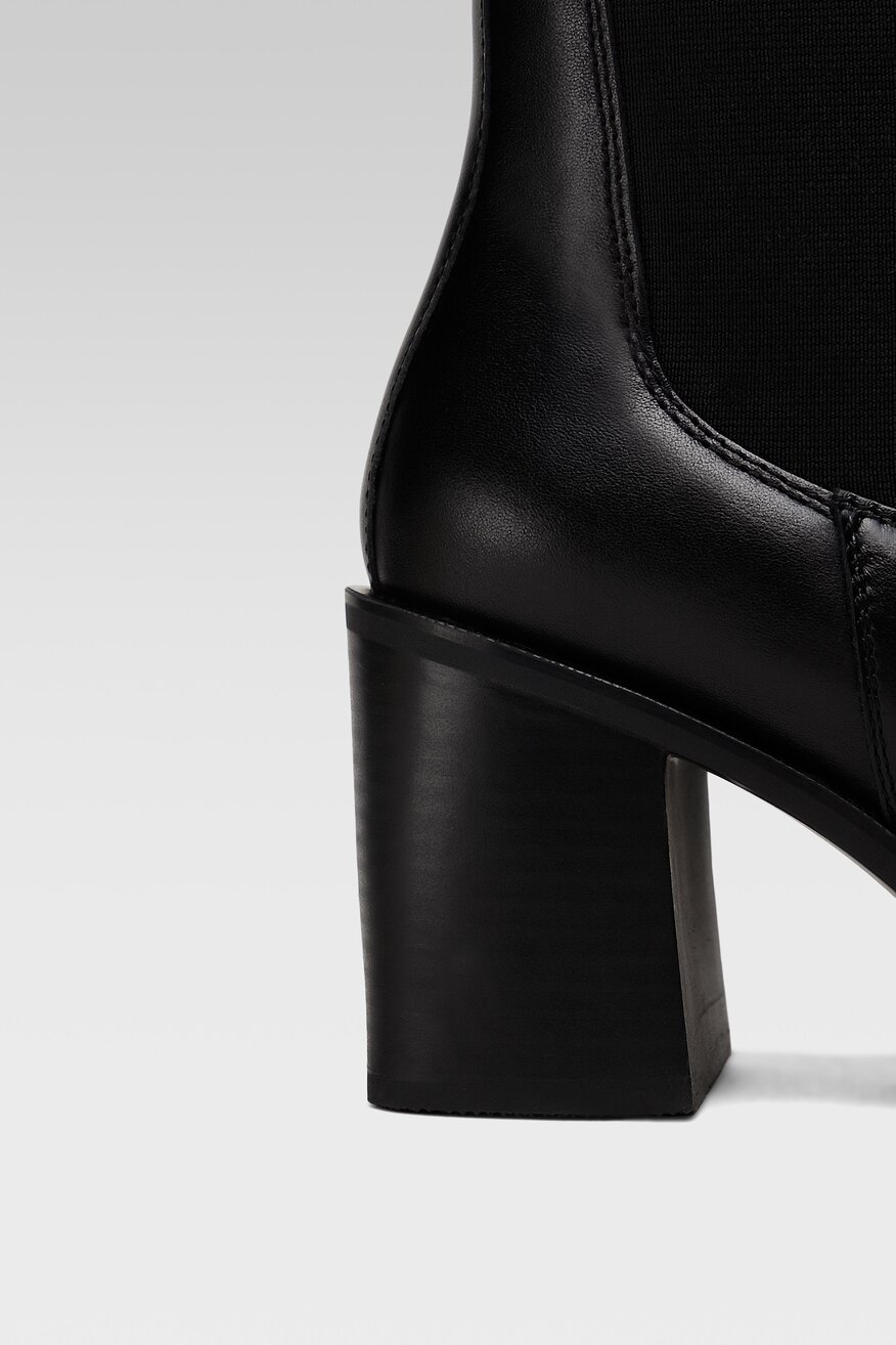 
                Ghete Gino Rossi NEGRU - 5903698961170