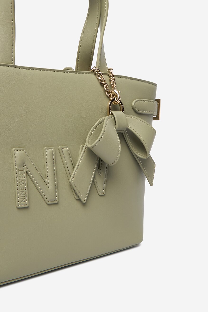 
                Дамска чанта NINE WEST ЗЕЛЕН - 5906751545249