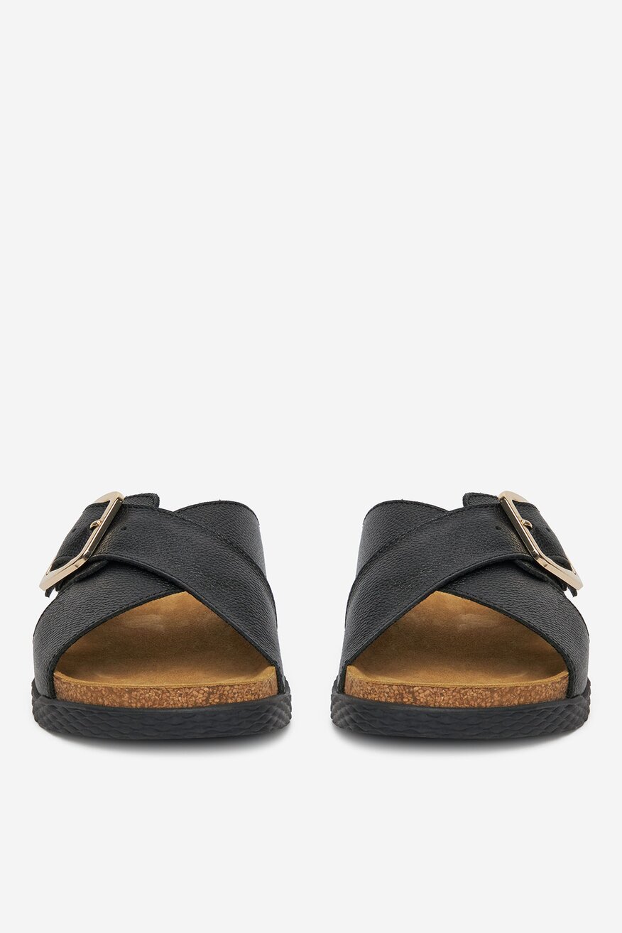 
                Шльопанець Lasocki ЧОРНИЙ - 5906751006238